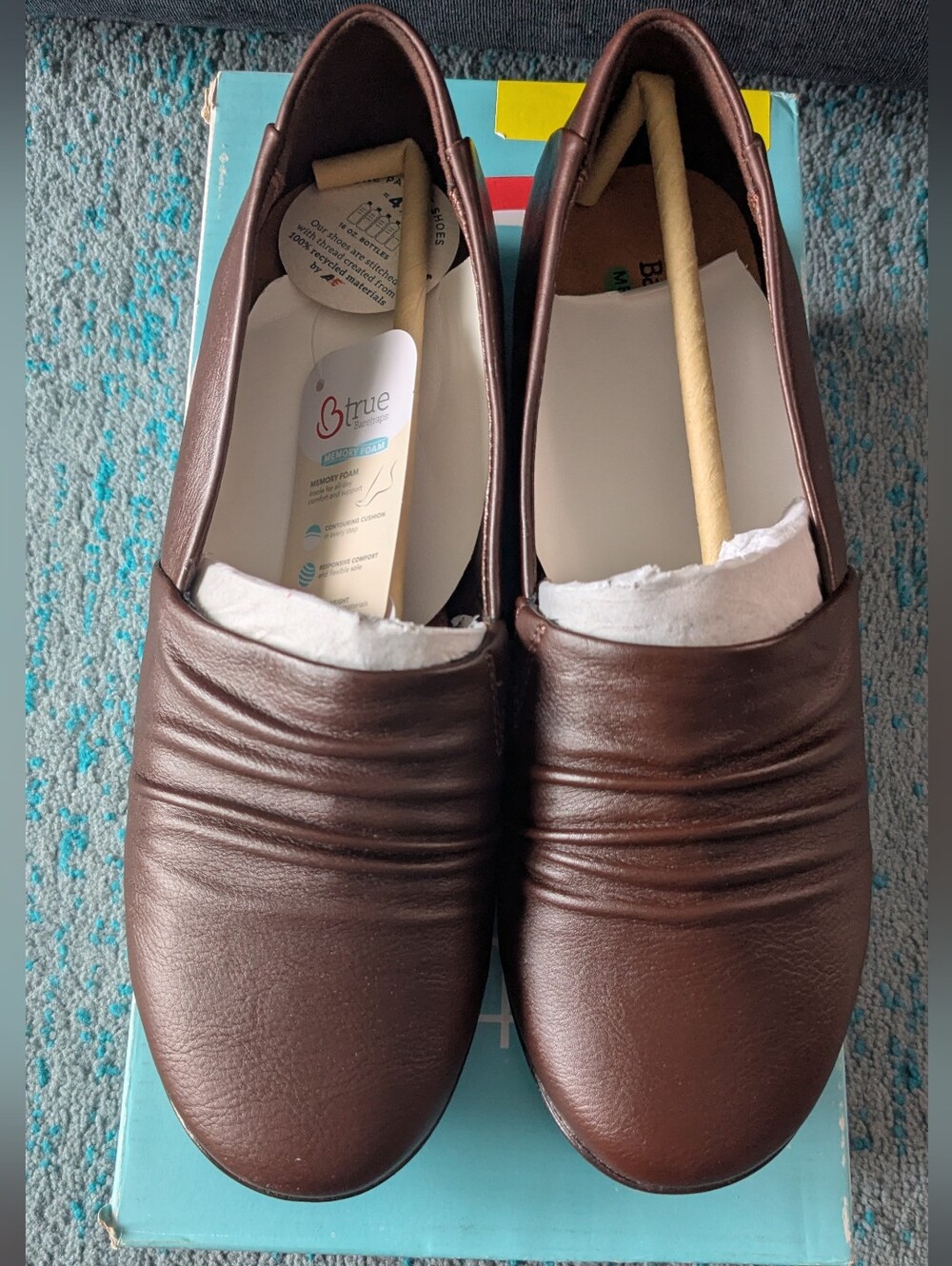 NWT! BareTraps Piper Womens Loafers Slip-Ons Dark Brown Size 6.5